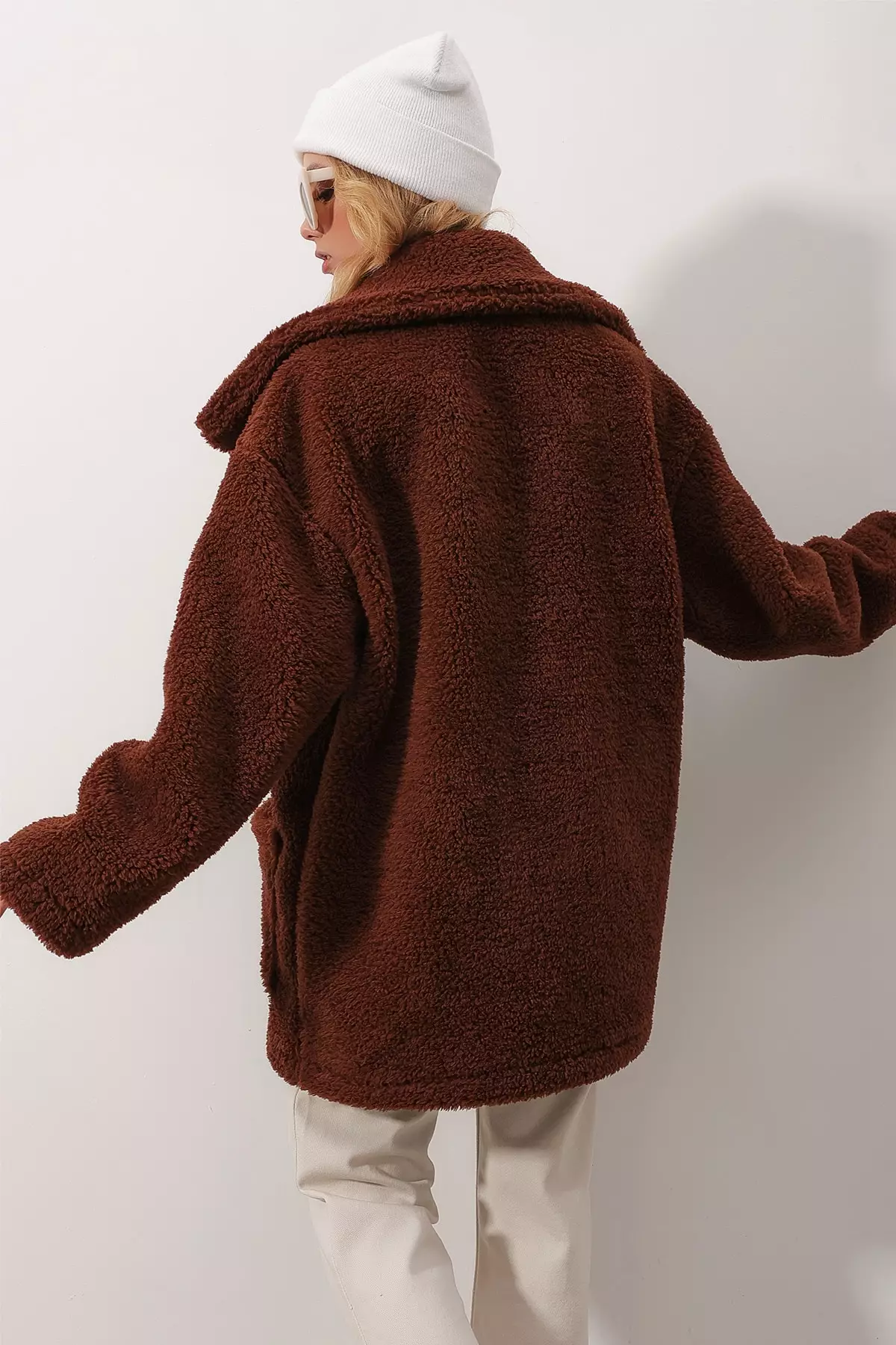 Alacati Double Pocketed Plush Coat