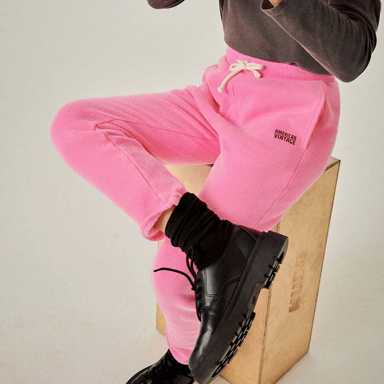 AMERICAN VINTAGE Izubird Logo Track Pants - Pink