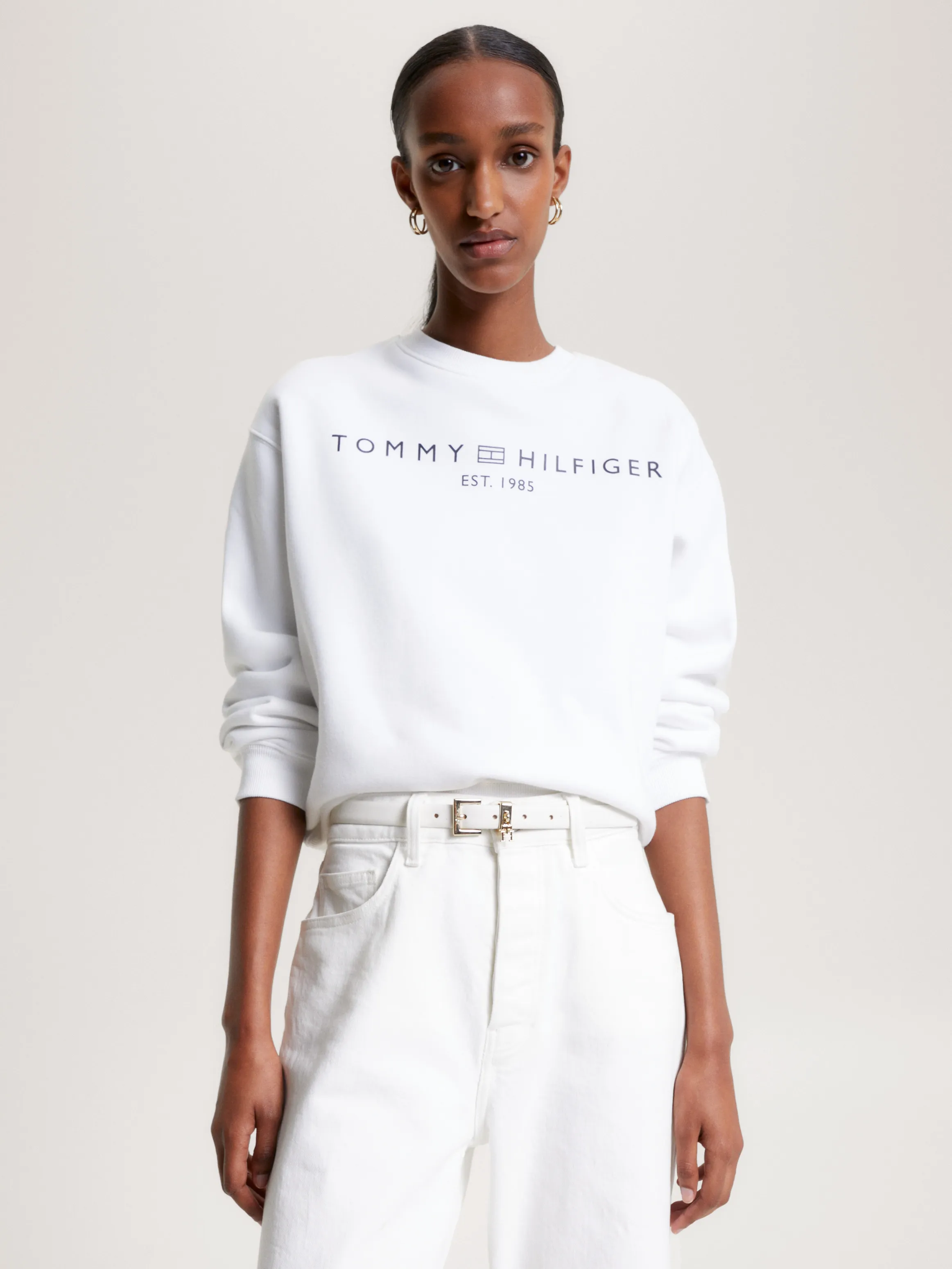 Chest Logo Crew Neck Sweatshirt | Sweatshirts & Hoodies | Tommy Hilfiger