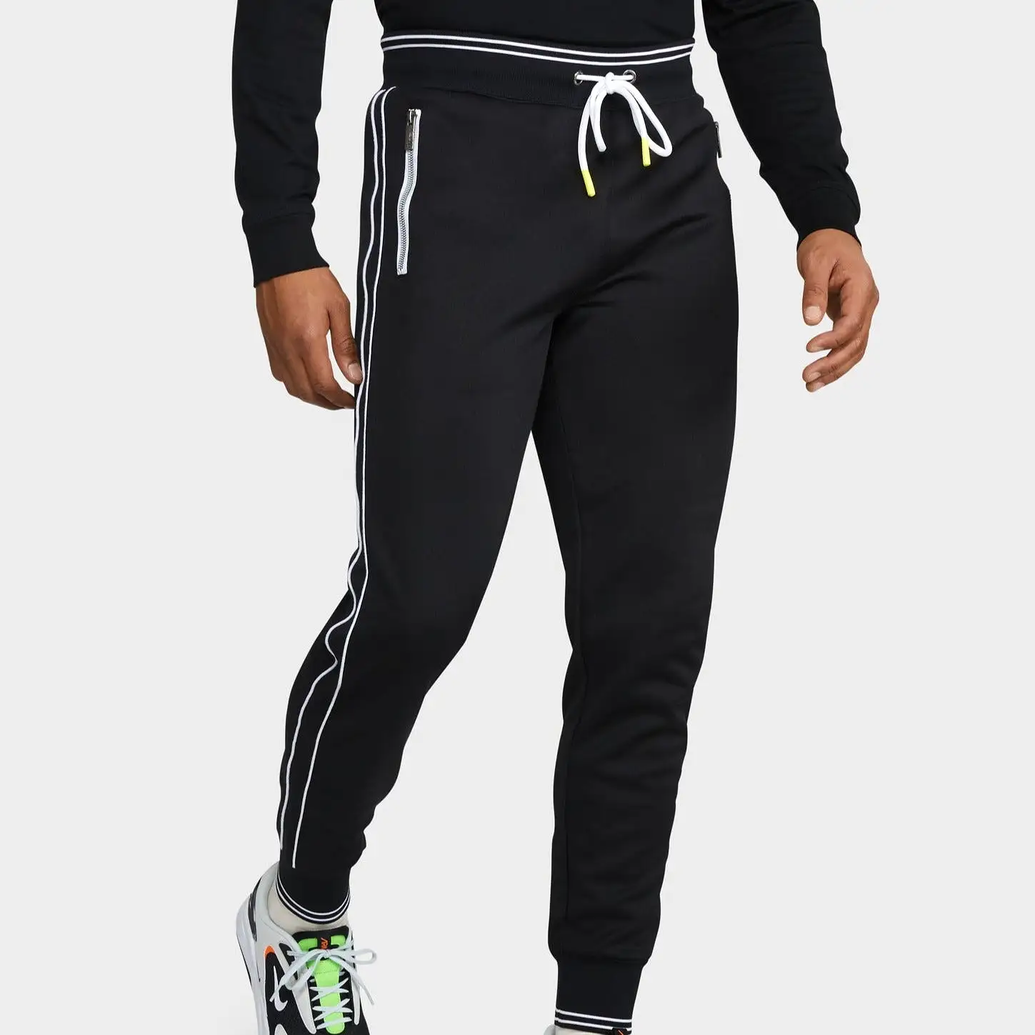 EATON TRACK PANTS BLACK