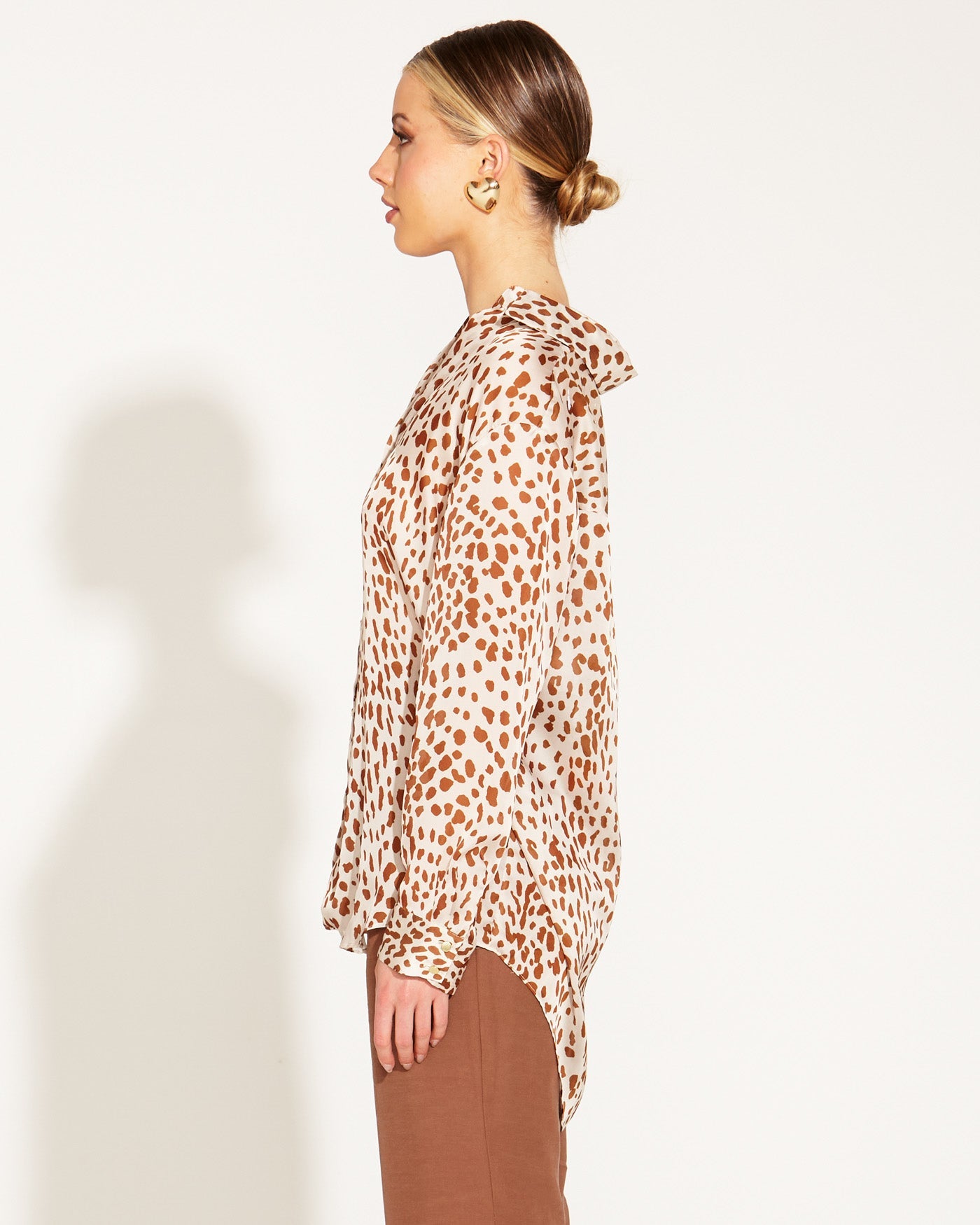 Fate + Becker True to Life Shirt - Giraffe Print