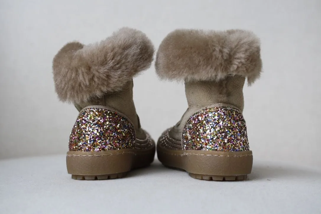 MISSOURI BABY BEIGE SHEEPSKIN FUR LINED SUEDE DIAMANTE BOOTS EU 21 UK 4.5