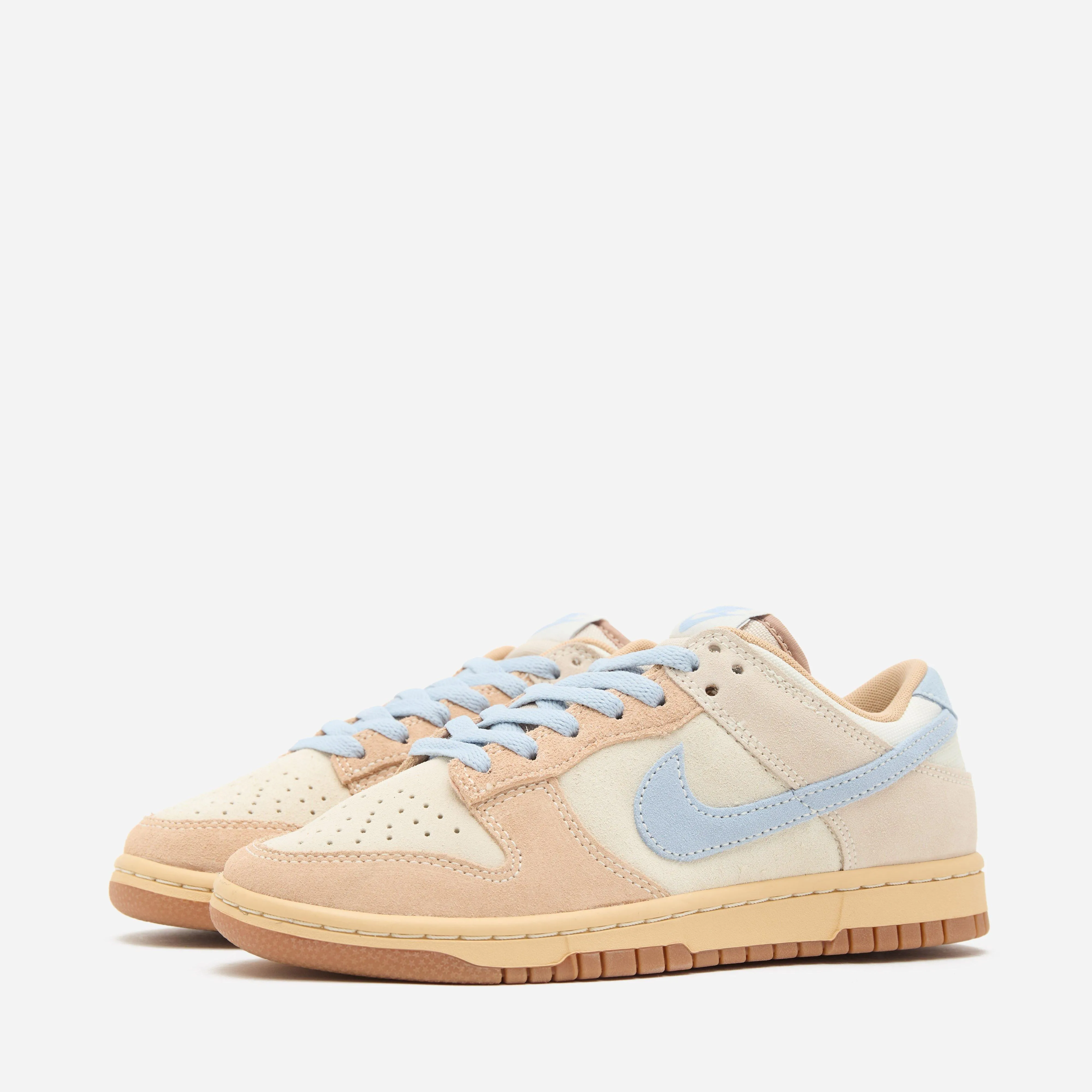 Nike Dunk Low Women's