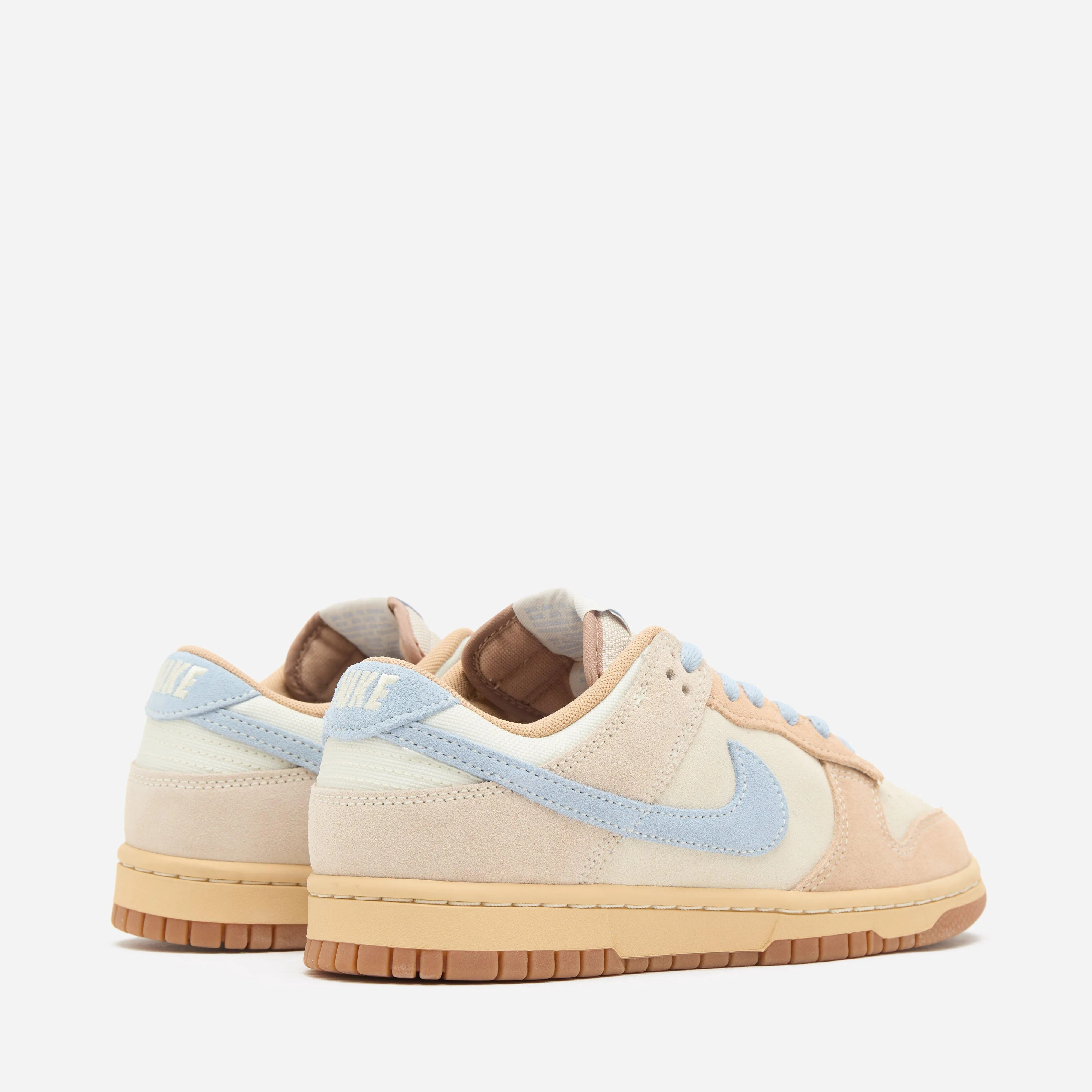 Nike Dunk Low Women's