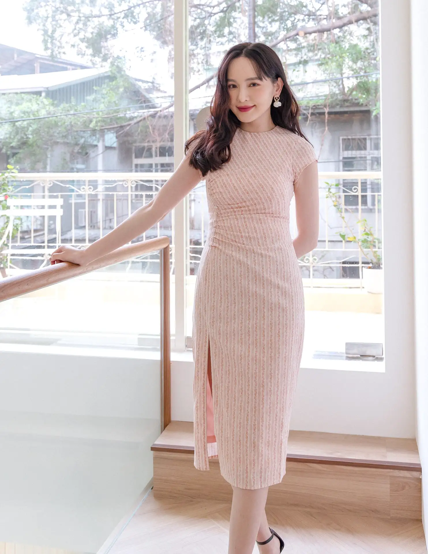 Odelia Dress in Pink