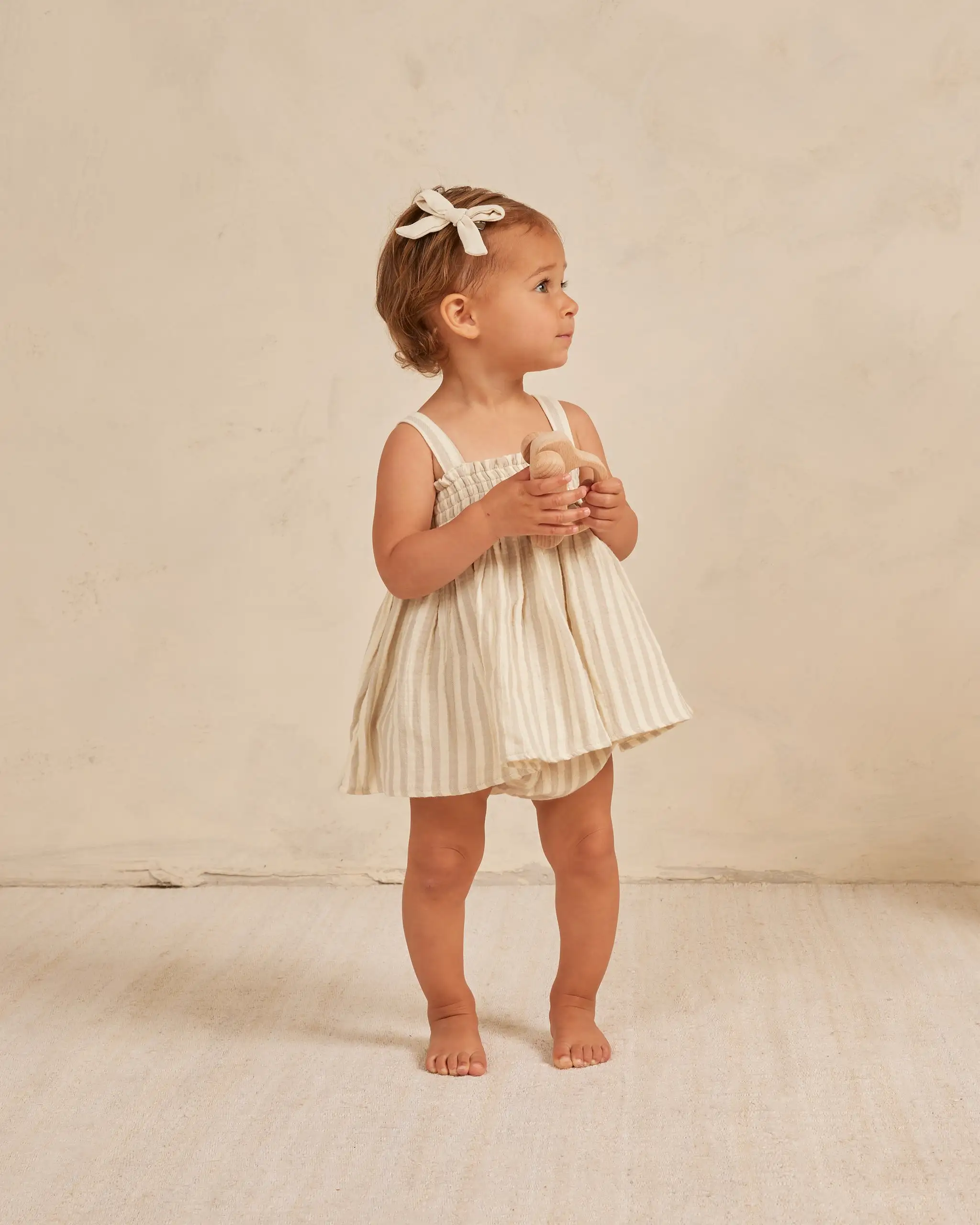 Quincy Mae Mae Smocked Top + Bloomer Set - Ash Stripe