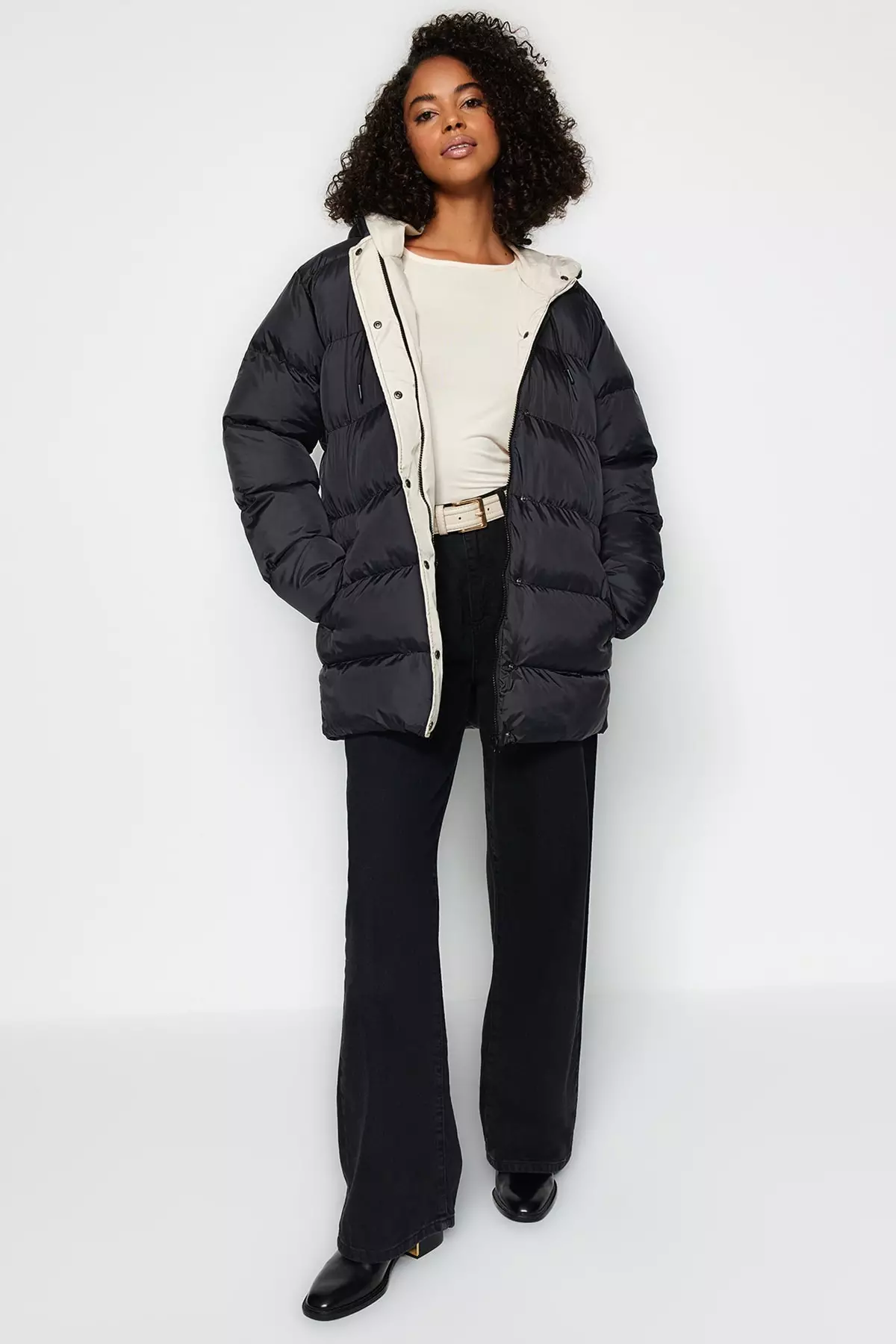 Trendyol Hooded Puffy Coat