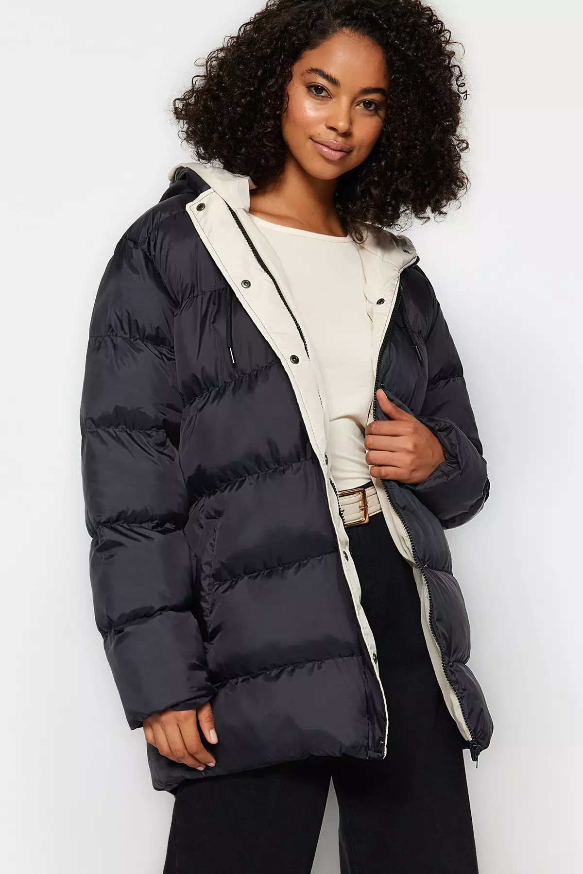 Trendyol Hooded Puffy Coat