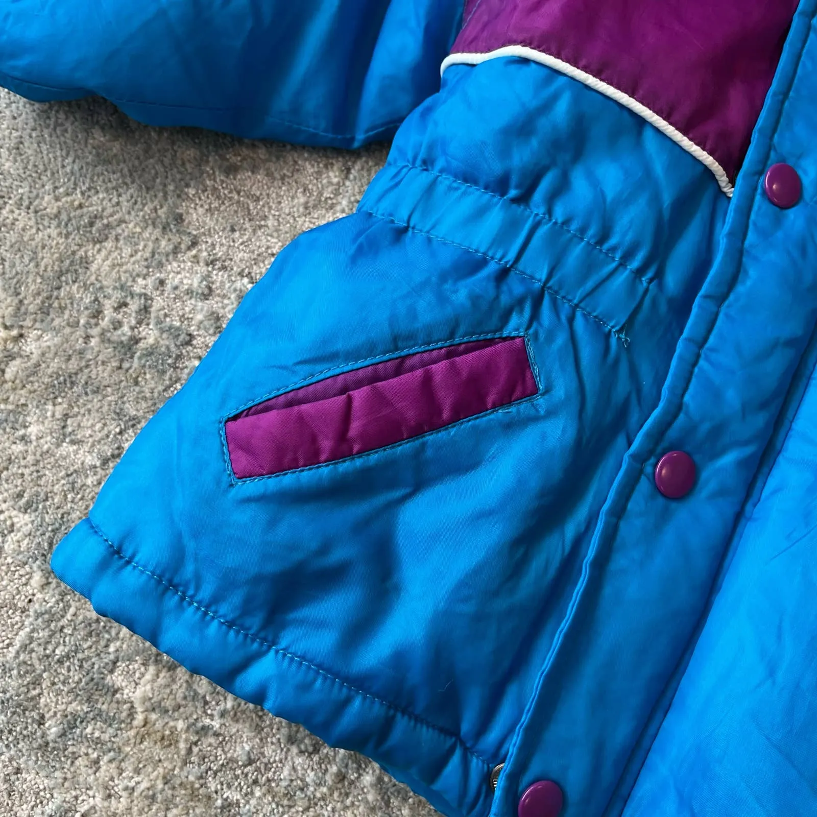 Vintage Skyline Hooded Winter Coat 18 Months